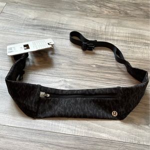 Lululemon Fast and Free Run Belt Small Medium NWT